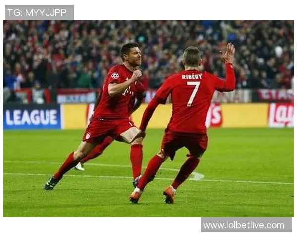 西甲激战:拜仁凭点球险胜AC米兰全场回顾与战术分析 西甲激战:拜仁凭点球险胜AC米兰全场回顾与战术分析