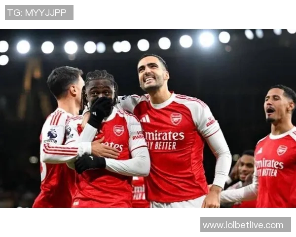 英超精彩对决阿森纳与AC米兰战成平局绝杀瞬间引发全场热烈反响