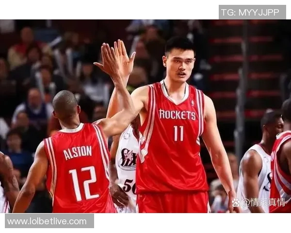 姚明技术罚球的传奇时刻与篮球规则的深刻影响分析