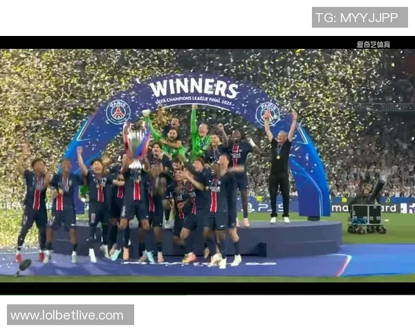 中超:波尔图5-0巴黎圣日耳曼!补时进球瞬间引爆全场集锦 中超:波尔图5-0巴黎圣日耳曼!补时进球瞬间引爆全场集锦