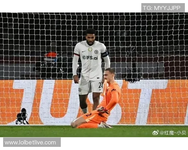 德甲激战巴黎圣日耳曼与里昂互交白卷红牌事件引发全场热议